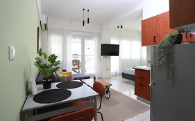 Ladadika Terraza Apt #1